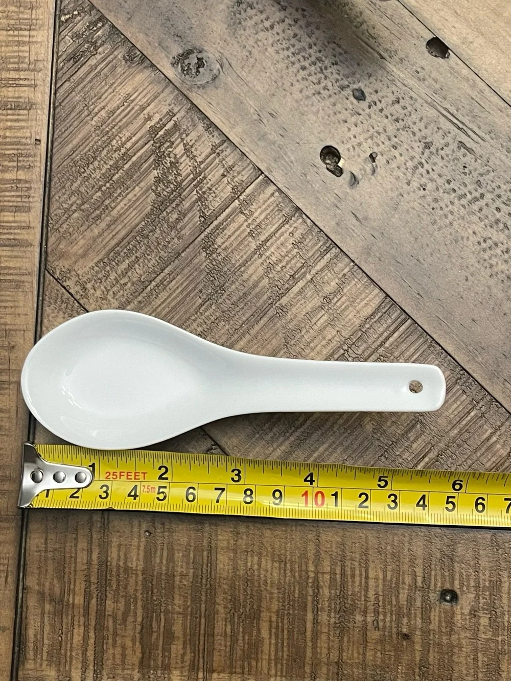 Pier 1 Imports white porcelain Asian-style soup spoon set of 7